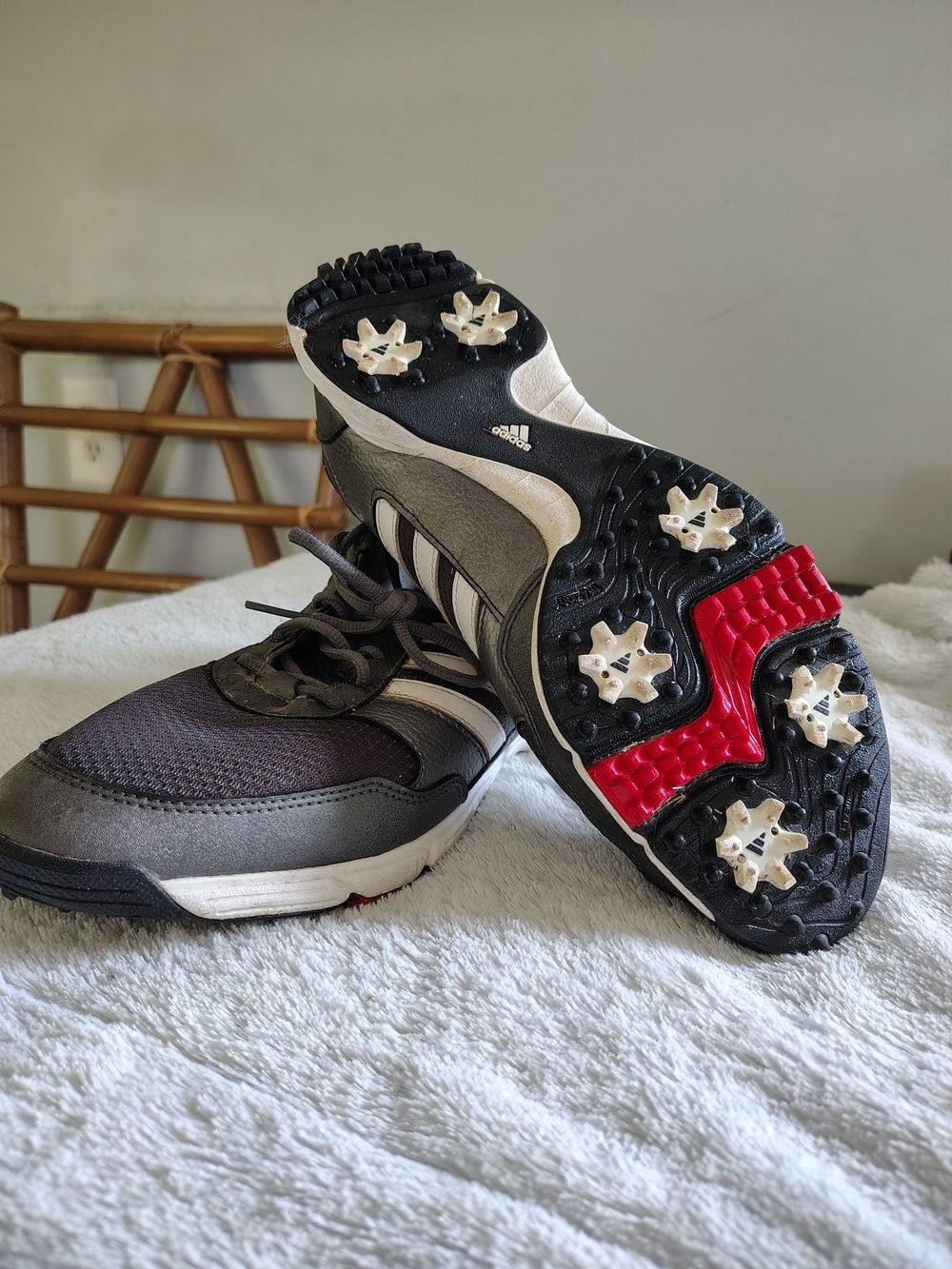 adidas Men's Golf Shoes in Gray with Red Traction